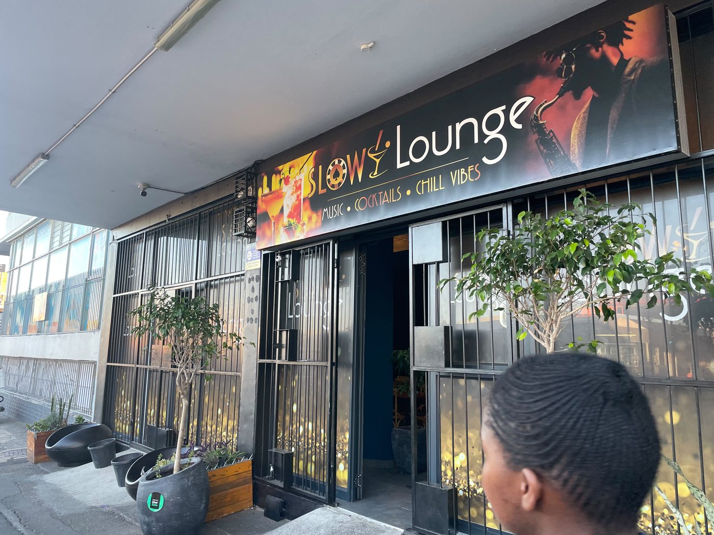 Slow Lounge